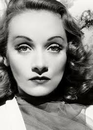 Paramount Lighting Is A Lighting Setup Where A Strong Key Light Is Placed Directly In Front Of Marlene Dietrich Portrait Photography Lighting Light Photography
