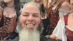 Dario Johnson's Instagram, Twitter & Facebook