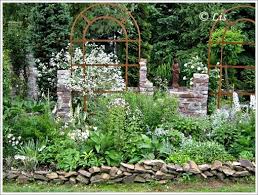 Neues Vom Lindenhof Gartentraume In Solingen Geheimer Garten Garten Garten Ideen