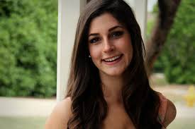 Caroline Schmidt: Scholarship in hand, 'natural storyteller' looks to the  future