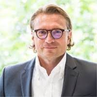 Alex Mattern's Instagram, Twitter & Facebook