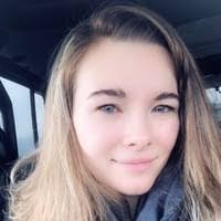 Michele Robb's Instagram, Twitter & Facebook