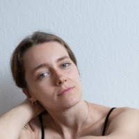 700+ Profile mit dem Suchbegriff „Iris“