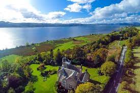 Cats Castle Castles For Rent In Cardross Cat Castle Castle Natural Landmarks