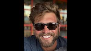 Wayne W. Gamble, Warren, Ohio