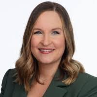 Beth Utz's Instagram, Twitter & Facebook