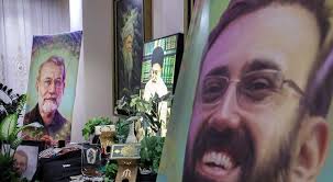 تصویری جالب از پیکر شهید مرتضی لاریجانی با لبخندی روی لب