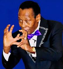 Don't you dare give up even though giving up seems to be the only option  you are left with!!! Pastor Lavy quotes.