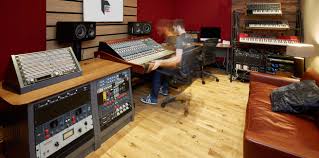 It's also available in the royal black color. Aka Design Recording Studio Furniture For Mixing Composing And Recording Desks