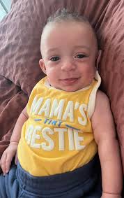 Large-sized baby clothes and parenting experiences