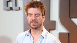 Quién es Javier Collado? Repasamos la vida del nuevo invitado especial en  Pasapalabra