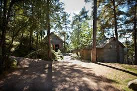 Hardingasete is a unique seminar and conference centre where the old meets the new. In a close embrace between old, authentic surroundings and state of the art facilities, you find Hardingasete. Here, we have attempted to recreate the environment in ...