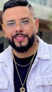 Robarte una mirada: La salsa romántica de Danny Daniel