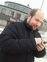 Alexej a swedish video game programmer and designer who founded and built minecraft and the video game company mojang in 2009. Markus Persson Official Minecraft Wiki