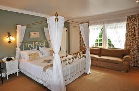 The region, which sits on a 200m high plateau stretches from the bloukrans river in the. Tsitsikamma Village Inn Tsitsikamma Accommodation Garden Route