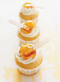 Cupcakes Tire D Erable Sur La Neige Ricardo Recipe Cupcake Recipes Creative Cookie Recipes Food