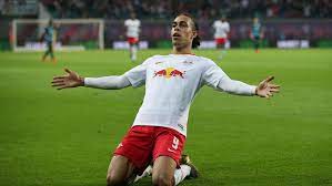 Yussuf yurary poulsen (danish pronunciation: Kurz Vor Anpfiff In Bremen Rb Leipzig Sturmer Yussuf Poulsen Ist Vater Geworden Fussball Stuttgarter Zeitung