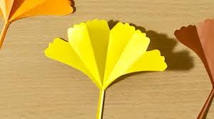 折り紙 イチョウの葉 Origami Ginkgo Youtube 紅葉 折り紙 紅葉 壁画 秋 折り紙