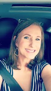 Happy Easter!! I chose to wear this beauty as my Easter mani.  #pinkchampagne I hope all of you have a blessed day!!