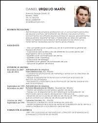 Ejemplos de curriculum vitae para descargar gratis en word ejemplo currículum básico : Modelo Curriculum Vitae Administrador De Empresa Livecareer
