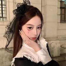 レディースファッション アクセサリー 綺麗 上品 海外 ハロウィン ブラック 頭飾り ブランチ ヘッド バンド ヘア アクセサリー レディース 発光  ベール ローズ 眼球 cos ヘッドドレス 黒ヘアアクセサリー 髪飾り ハロウィン コスプレ 薔薇 レース