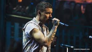 Terjemahan Lirik Bedroom Floor Liam Payne Liam Payne Lagu Dan Lirik