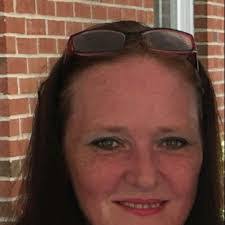 Mary Raba's Instagram, Twitter & Facebook