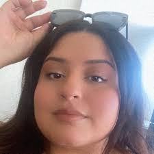 Carina Valencia's Instagram, Twitter & Facebook