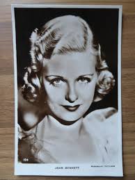 JOAN BENNETT PARAMOUNT Pictures Postcard 154 £3.83