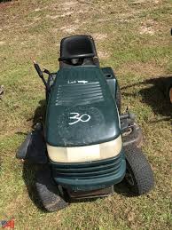 Craftsman yts3000 lawn tractor, 42 deck drive type: Auctions International Auction Walton County Fl 15462 Item Craftsman Gt3000 Riding Mower
