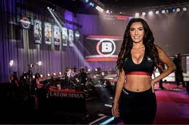 Check out these photos of ufc octagon girls, bellator ring card girls and more mma personalities who remind us what round it is. Ring Girl Mercedes Leaves Bellator After 11 Year Career With Promotion