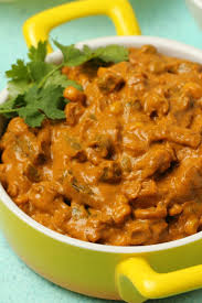Super Easy Vegan Korma Ready In 30 Minutes A Delicious Blend Of Vegetables And Spices In A Creamy And Rich Korma Sauce Gluten Free Lo Vegan Korma Korma Vegan Main Dishes