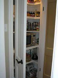What Size Should A Step In Corner Pantry Be Kitchens Forum Gardenweb Pantry Layout Corner Pantry Corner Kitchen Pantry