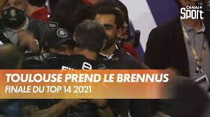 Après un saison blanche le top 14 reprend ses droits ! Ca3csyqva0uaim