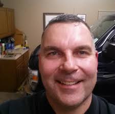 Which do you prefer, BG Wizard L or BG Kingslayer, and why?