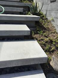 I Wish I Could Take Some Credit For These Gorgeous Floating Concrete Stairs But These Were Done As Part O Exterior Stairs Landscape Stairs Concrete Stairs