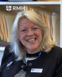 Say “Kaiala” (hello) to Lani! Lani is a proud Kombumerri woman who works in  the First Nations Health Unit at the RMH. As the Project Lead Officer and  Senior First Nations Hospital