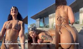 Baddies_Gallery AKA Baddies_Galleryy Nude BG Outdoor Sex Tape Porn Video