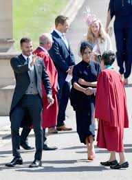 Die braut trug eine robe von givenchy und einen. Meghan Markle Und Prinz Harry Wer Waren Die Hochzeitsgaste Vogue Germany