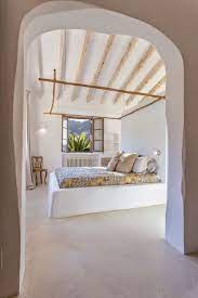 A Straw Bale House Is Eco Friendly And Cost Effective Arredamento Mediterraneo Casa Mediterranea Arredamento In Stile Mediterraneo