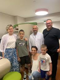 Да помогнем на Денис | Facebook