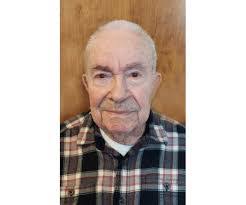 Leo Gates's Instagram, Twitter & Facebook