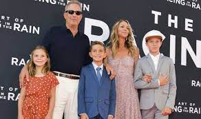 Married, relationship, dating, affair, girlfriend, wife, children kevin costner with wife christine baumgartner. Kevin Costner Wife Who Is Yellowstone Star Kevin Costner Married To Celebrity News Showbiz Tv Express Co Uk