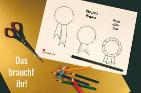 Die einzelnen elementen lassen sich sowohl aus papier, als auch aus moosgummi oder karton ausschneiden und auf einem selbst gebastelten werkzeugkasten kleben. Vatertagsgeschenk Basteln Kribbelbunt