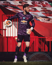 View the player profile of manchester united goalkeeper david de gea, including statistics and photos, on the official website of the premier league. David De Gea On Twitter Love To Be Back At Home