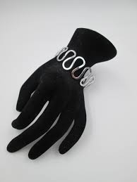 Image result for Gris 1990 ARO