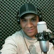 Stream Moises Tapia Ortega music