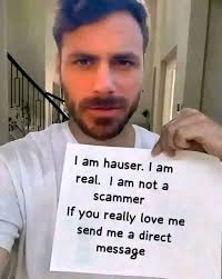 So happy to call you my parents 🤩💓 you both have been so helpful to me in  my music career ❤️🌹, I want to use this opportunity to appreciate you both  mom