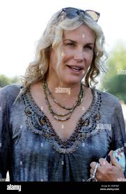 Actress daryl hannah hi-res stock photography and images
