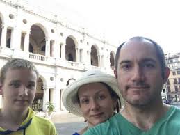 Russian Invasion Brings Journalist Back to Ukraine With Help